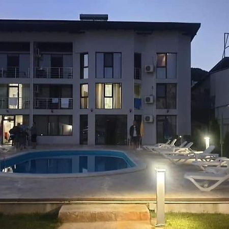 Vila Hercules Dubova Εξωτερικό φωτογραφία